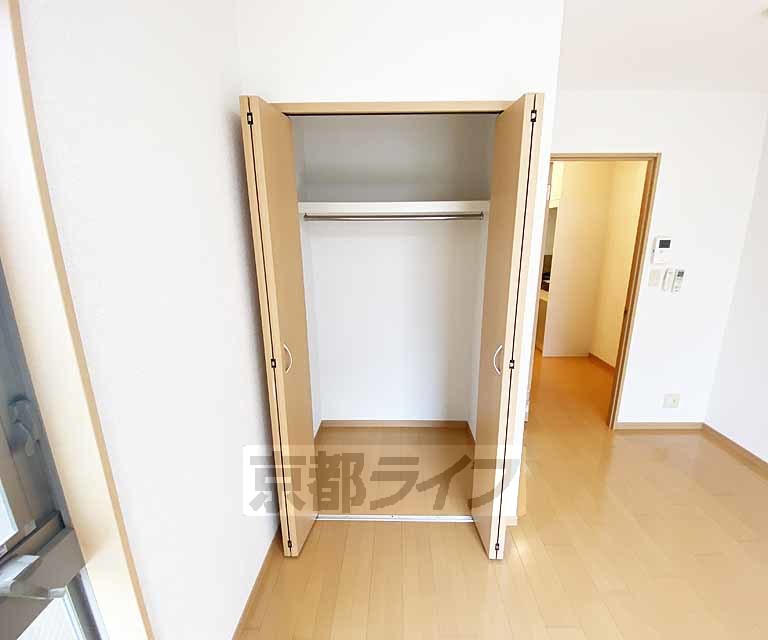 収納　ロングコート対応