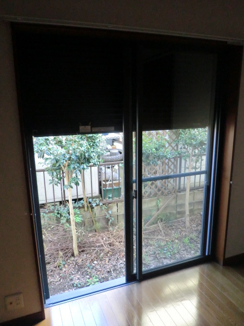 その他　１Fは防犯シャッター付