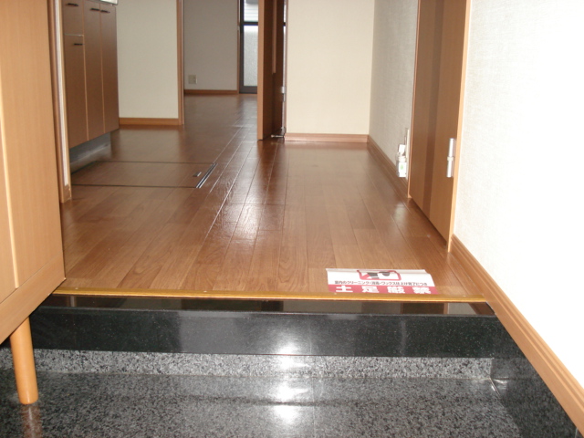 玄関　玄関