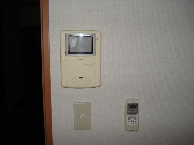 セキュリティ　カメラ付インターホン