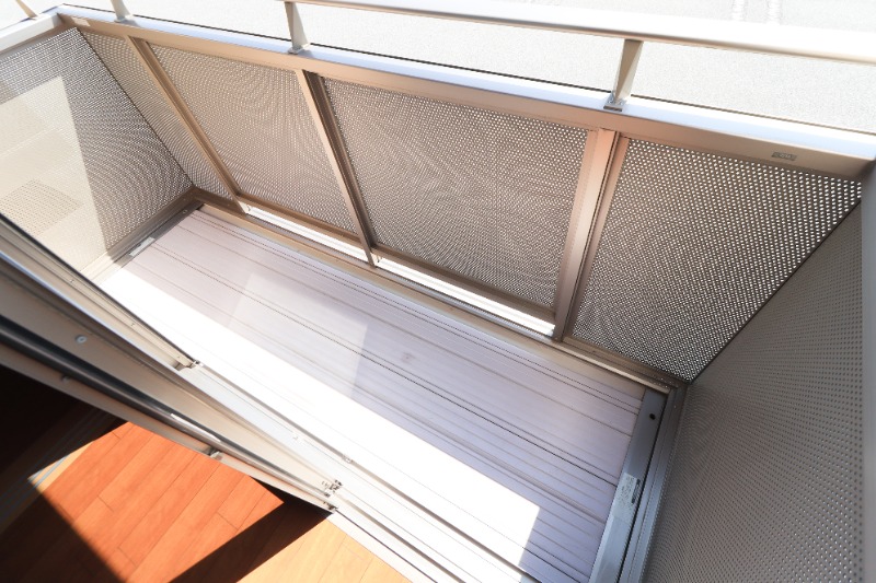 バルコニー　図面と現状に相違がある場合には現状を優先