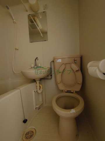 トイレ　※参考写真です。同じ間取りの別部屋になります。