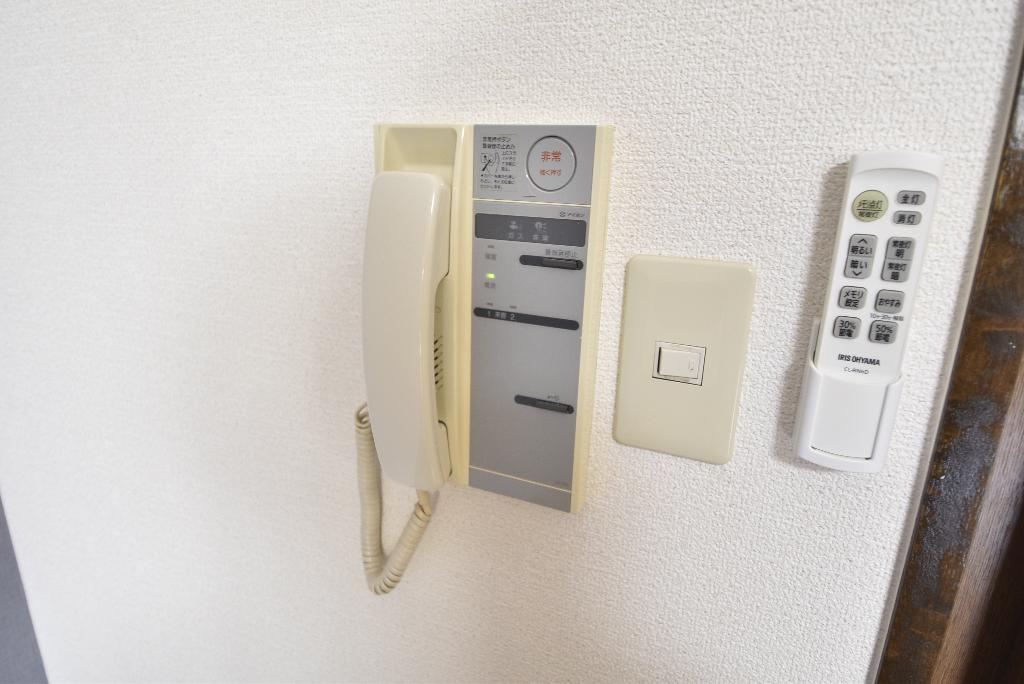 セキュリティ　インターホン