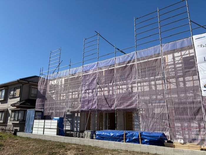 建物外観　建築中