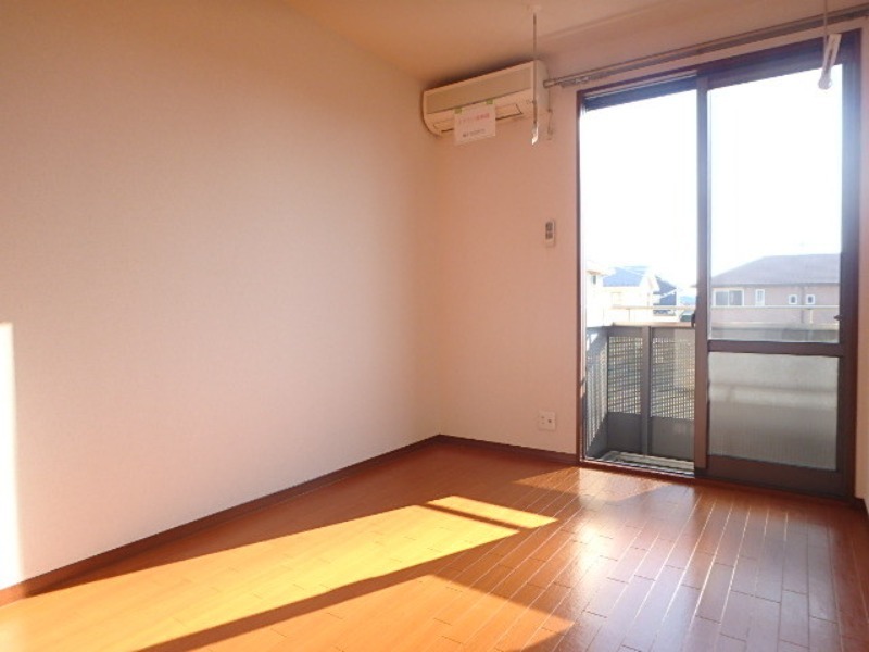 居室・リビング　図面と現状に相違がある場合には現状を優先