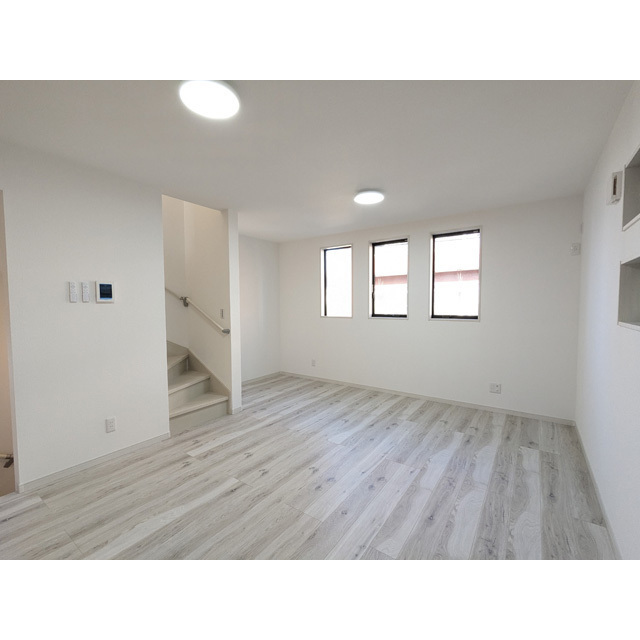 居室・リビング　リビング