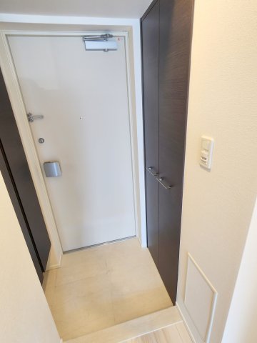 玄関　クラリッサ大通り公園