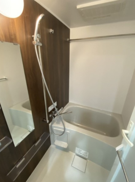 バス・シャワールーム　バス