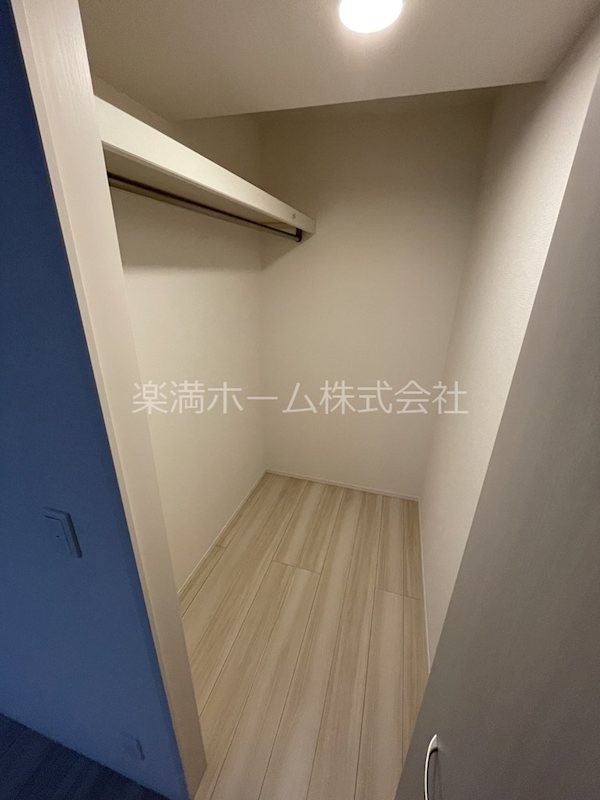 収納　ウォークインクローゼット♪