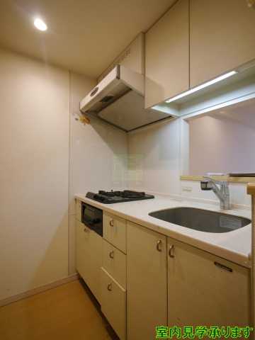 キッチン　エスティメゾン四谷坂町