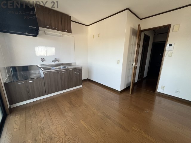 居室・リビング　南向きで日当たり良好なリビングです。