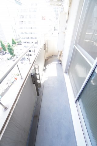 バルコニー　※同物件・反転タイプの写真です。