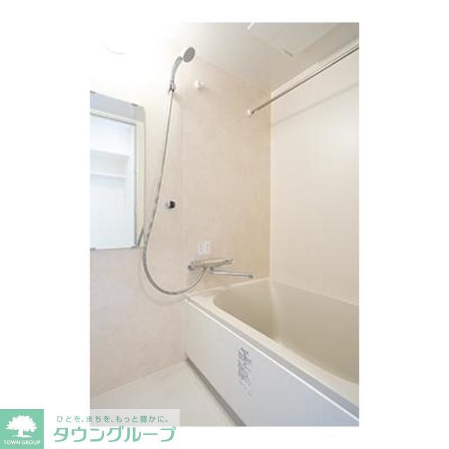 バス・シャワールーム　※写真は同タイプ住戸です。