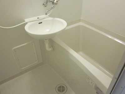 その他　浴室換気乾燥機付き。水道代不要の物件です！