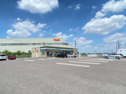 コンビニ　ファミリーマート大口竹田２丁目店（コンビニ）まで596m