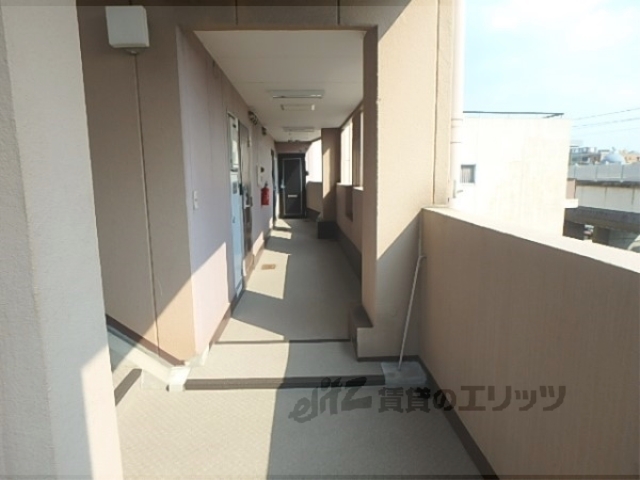 ロビー　ロビー