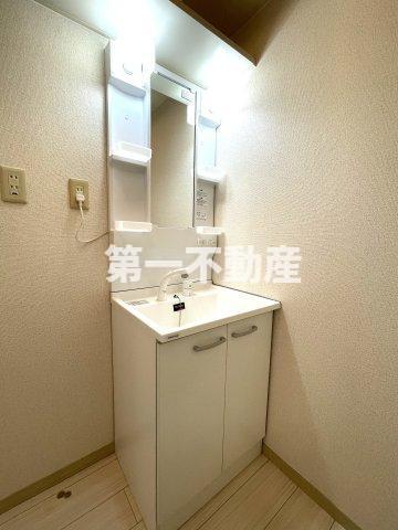 洗面設備　洗髪洗面化粧台