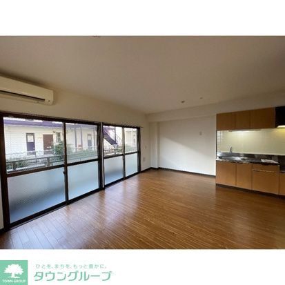 居室・リビング　別号室イメージです