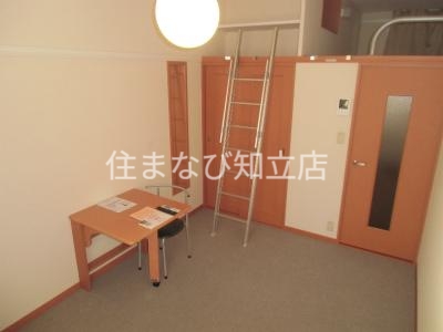 居室・リビング　同型タイプ