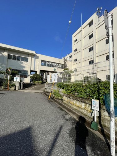 小学校　千葉市立弁天小学校（小学校）まで307m