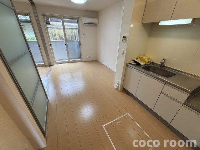 居室・リビング　※同モデル反転タイプとなります※