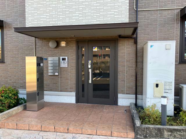 エントランス　エントランス部分