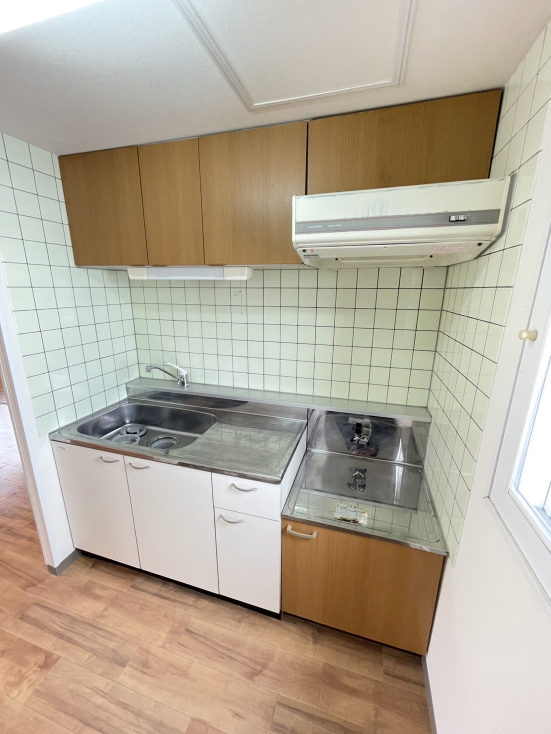 キッチン　※反転タイプ