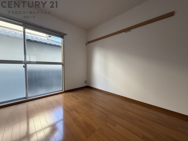 居室・リビング　こちらの居間で趣味の時間をお楽しみください