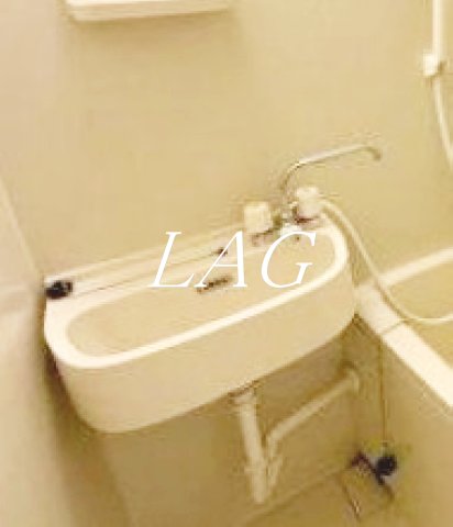 洗面設備　洗面台です。