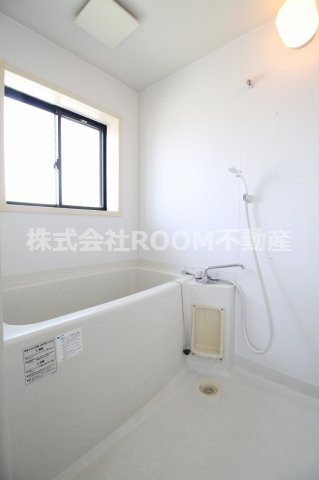 バス・シャワールーム　日々の疲れを癒すお風呂付です