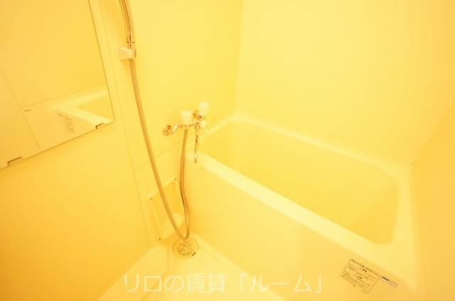 バス・シャワールーム　バスルーム