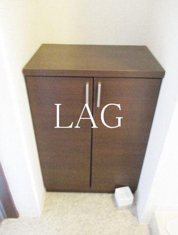 玄関　玄関です。