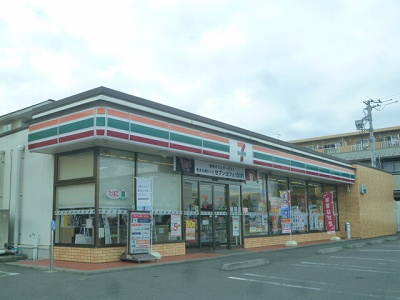 コンビニ　セブンイレブン 厚木上落合店（コンビニ）まで384m