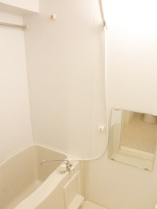 バス・シャワールーム　★広々としたバスルーム★