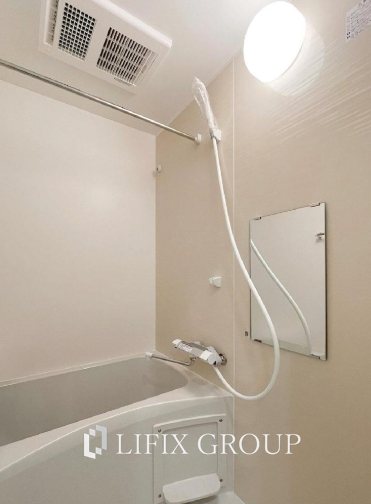 バス・シャワールーム　風呂