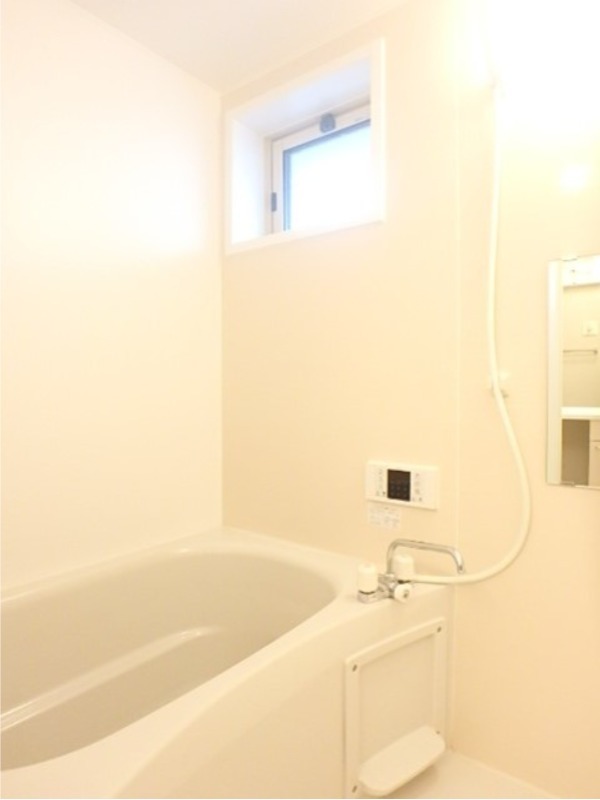 バス・シャワールーム　図面と現状に相違がある場合には現状を優先