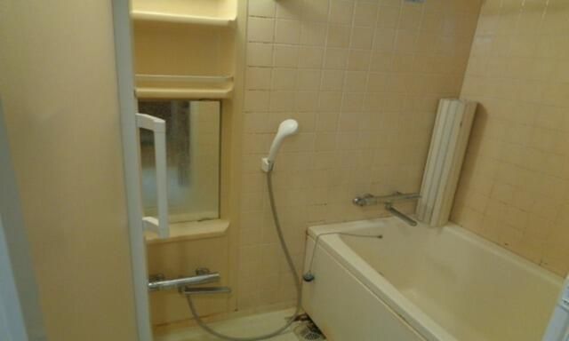 バス・シャワールーム　■浴室暖房乾燥機能付きバス♪■追焚機能あり！