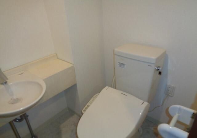 トイレ　♪温水洗浄便座♪