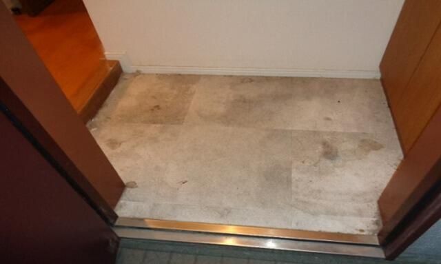 玄関　■モニタ付インターホン付き玄関■シューズラック■ダウンライト