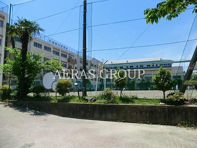 中学校　葛飾区立東金町中学校（中学校）まで1045m