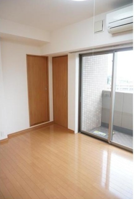 バルコニー　バルコニーあります