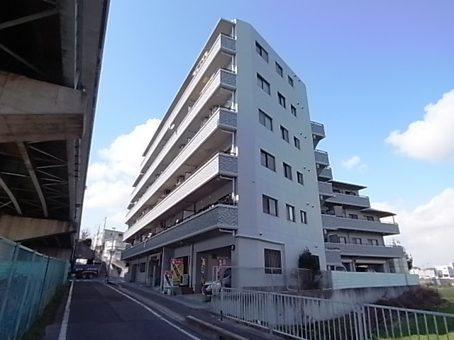 グランドシャトー西明石の外観写真