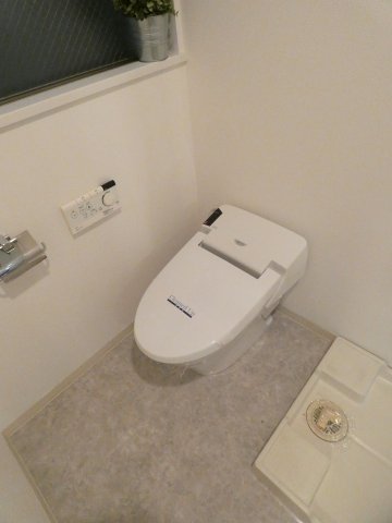 トイレ　トイレ