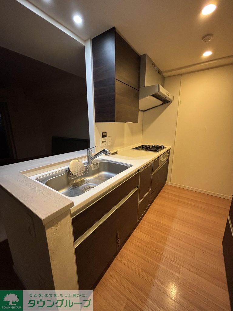 キッチン　バルコニー