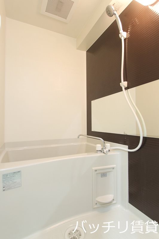 バス・シャワールーム　画像は別号室イメージの為、現況を優先いたします。