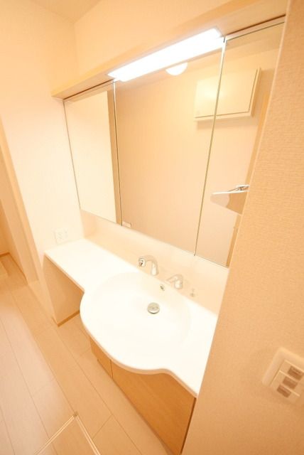 洗面設備　独立洗面台