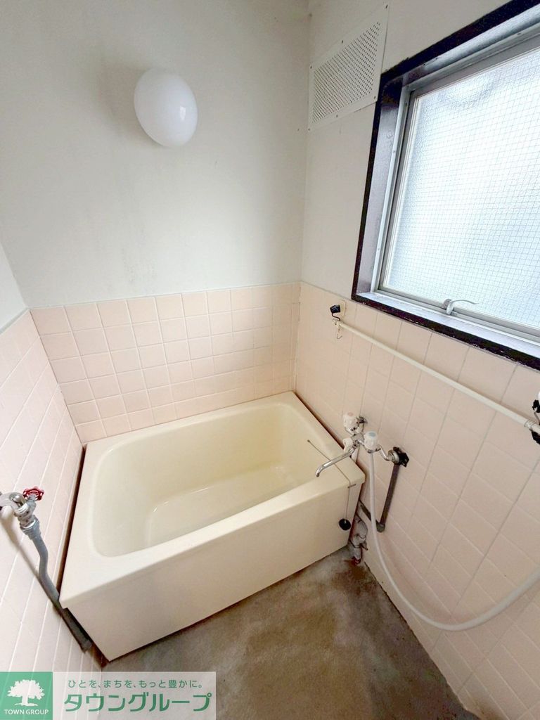 バス・シャワールーム　バス