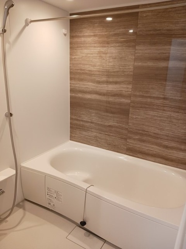 バス・シャワールーム　図面と現状に相違がある場合には現状を優先