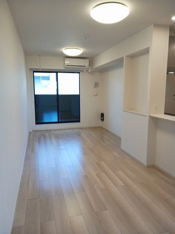 居室・リビング　図面と現状に相違がある場合には現状を優先