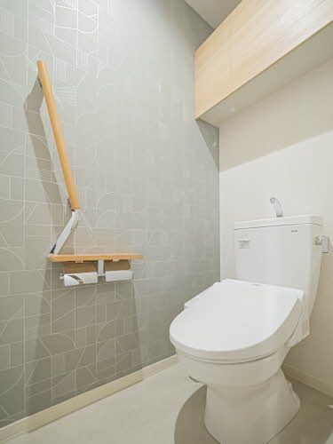 トイレ　毎日つかうものだからこそ、人にやさしく、清潔な機能付便座で…